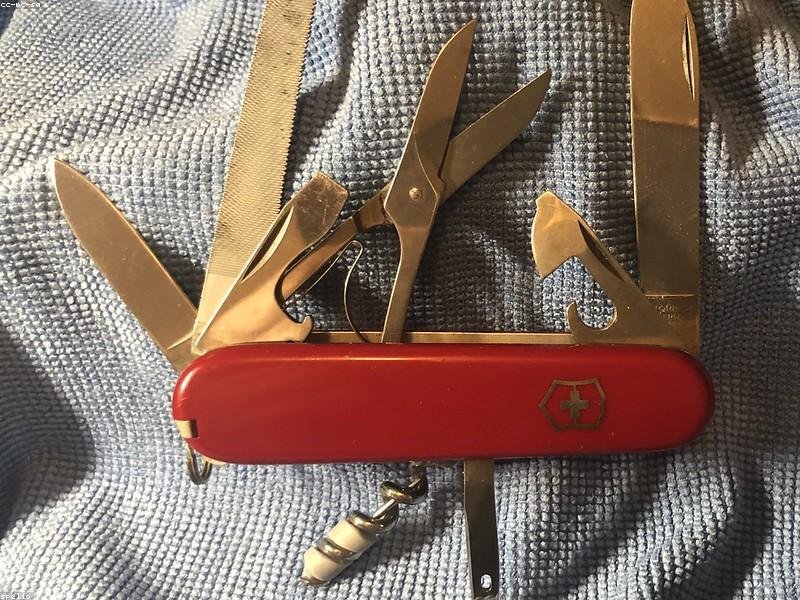 Top Benchmade EDC Knives for 2026