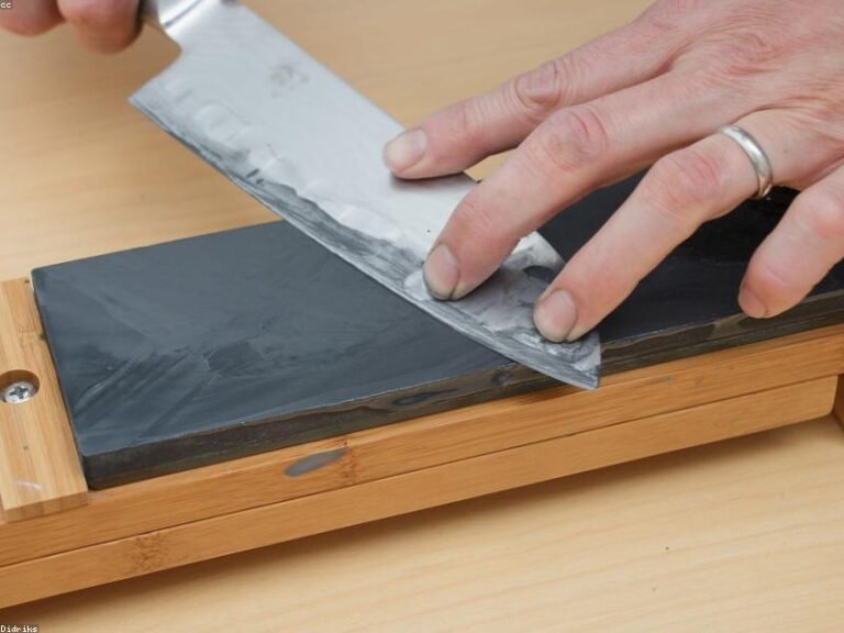 Best Whetstone Sets for Beginners 2026 — Start Sharpening Like a Pro