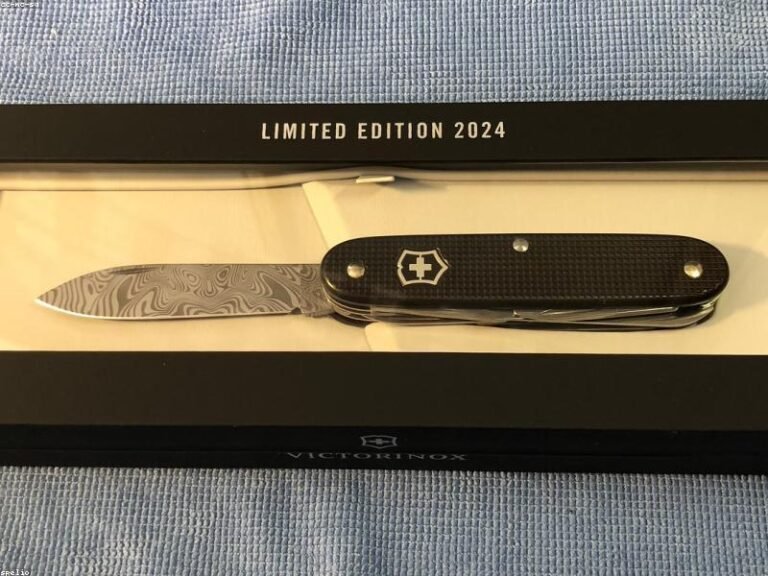 Best EDC Knives with Micarta Handles - Grip That Gets Better With Age